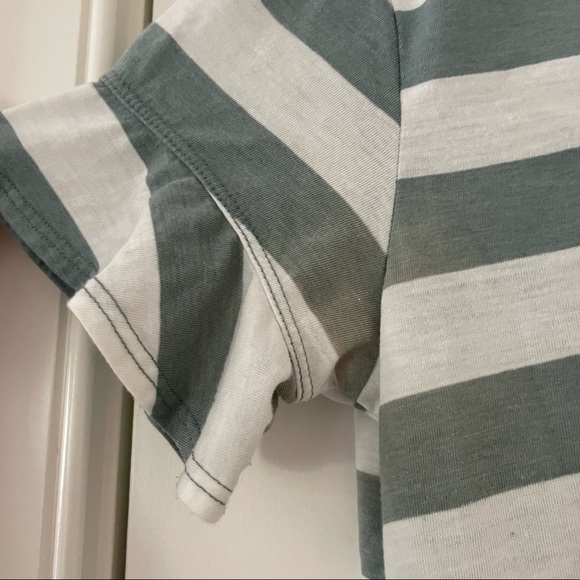 Anthropologie Left of Center Striped Ruffle Top-XS - Picture 3 of 6